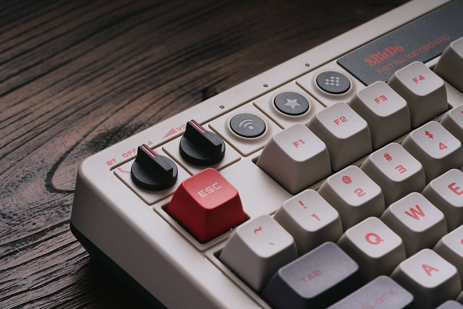 8Bitdo Retro Mechanical Keyboa - Gaming Keyboard Bluetooth review and price